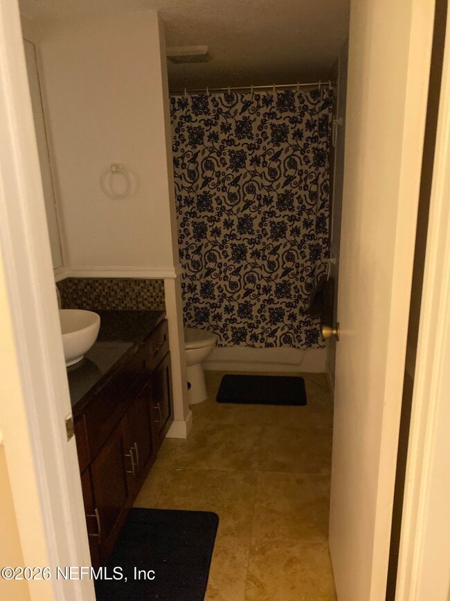 Building Photo - 7867 Bahia Vista Ct