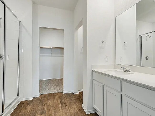 Building Photo - 12314 Silversmith Ln