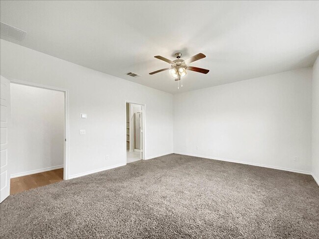 Building Photo - PRICE REDUCTION. 4-bed 2.5-bath 2714 sqft house located in DR Horton's Millstone subdivision