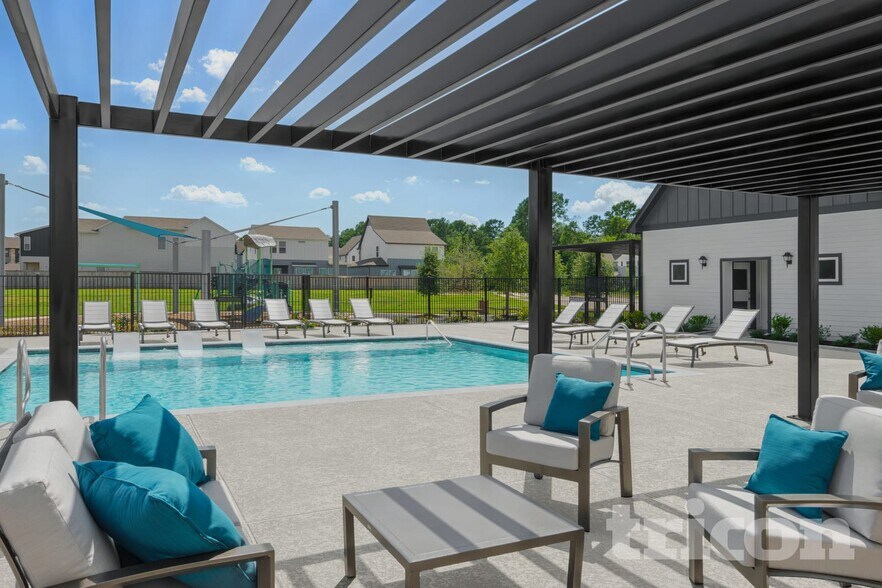 Building Photo - 9835 Willow Creek Commerce Dr