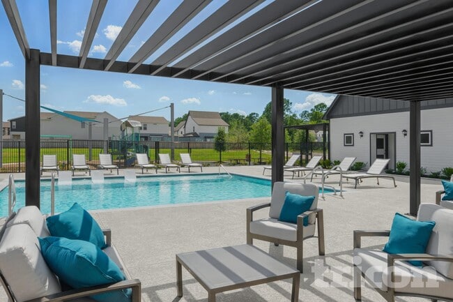 Building Photo - 9835 Willow Creek Commerce Dr