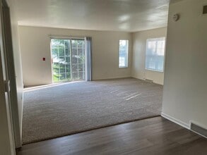 Building Photo - 2220 Jackson St