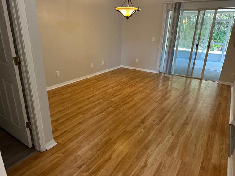 Building Photo - 30205 Swinford Ln