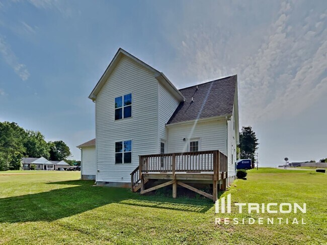 Building Photo - 17 S Sunny Dale Dr
