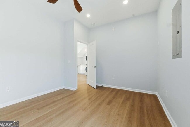 Building Photo - 850 Ormewood Ave SE