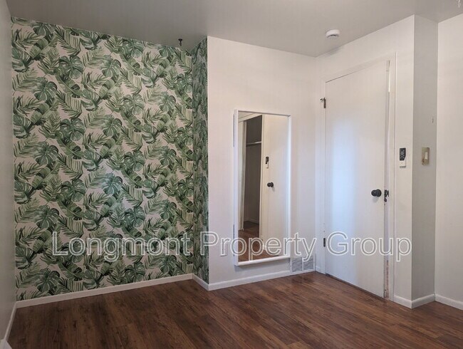 Building Photo - 926 Yeager Pl