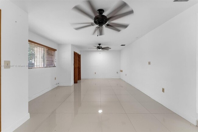 Building Photo - 3560 SW 107th Ct