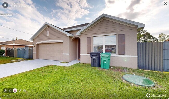 Building Photo - 2137 SE Glenrock Terrace