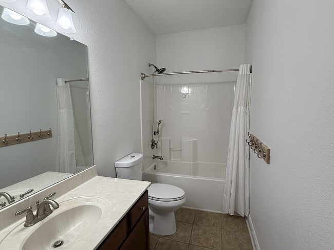 Building Photo - 10510 Dunmore Dr