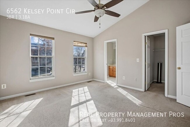 Building Photo - 6562 Kelsey Point Cir