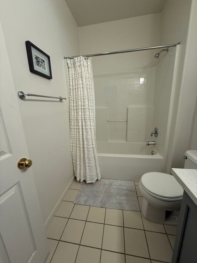 Building Photo - Beautiful 3bd/2ba Natomas Home with 2 Car Garage!