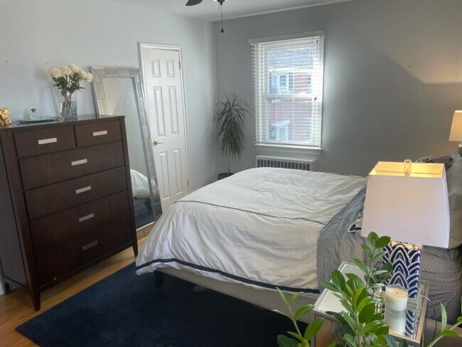 Building Photo - 412 Morris Ave