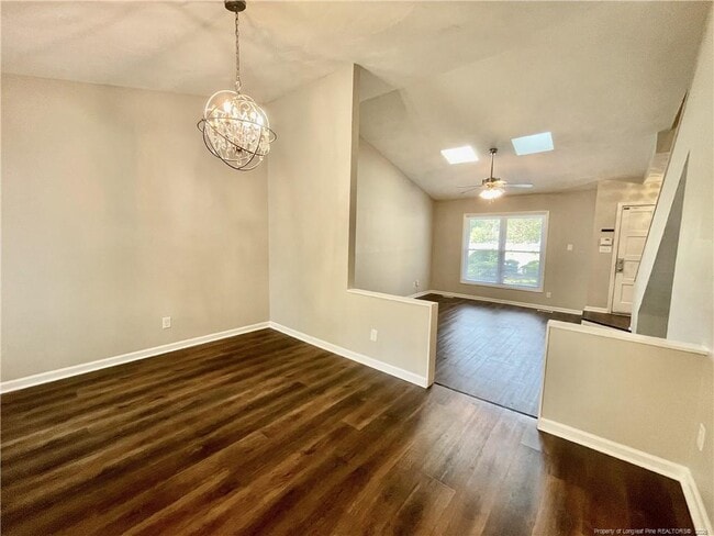 Building Photo - 820 Anarine Rd