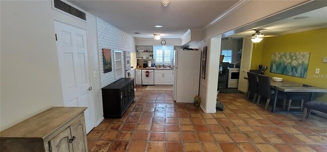 Building Photo - 11129 Lake Butler Blvd