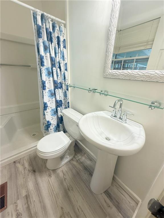 Building Photo - 1009 Verdi Way