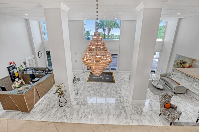 Building Photo - 3450 S Ocean Blvd