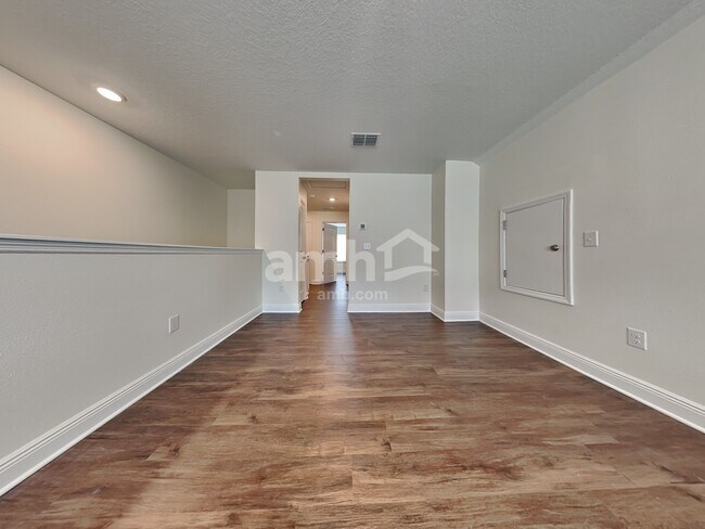 Building Photo - 6355 Emerald Hls Wy