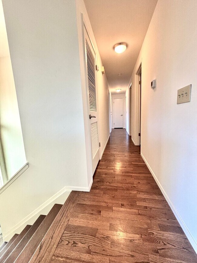Building Photo - Gorgeous 4-Bd House | Huge Deck, Huge Fenced Yard, & Bonus Room!