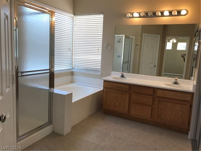 Building Photo - 9416 Aspen Glow Dr
