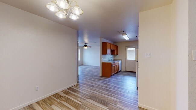 Building Photo - ALL TILE DUPLEX IN NOLANVILLE! RENT $1,295...