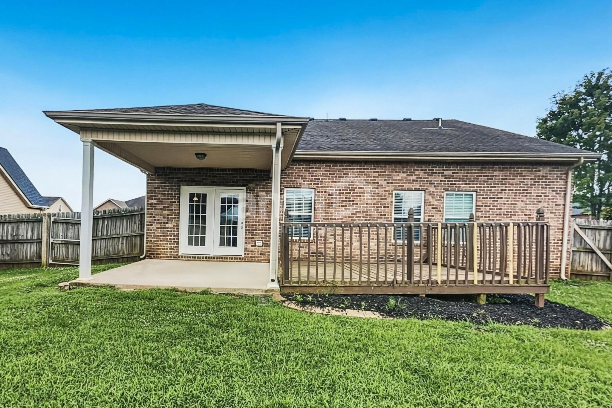 Building Photo - 4870 Beryl Dr