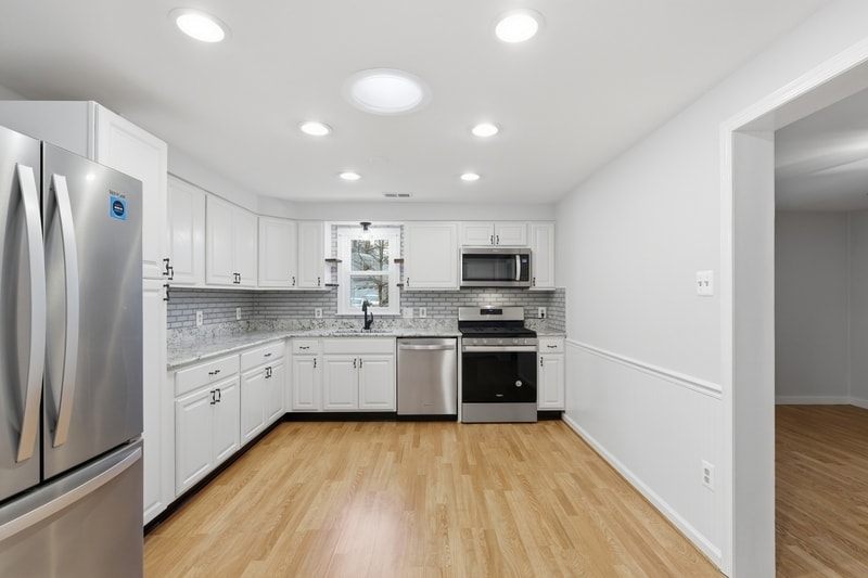 Building Photo - 408 Salisbury Rd