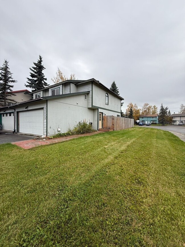 Building Photo - Pet-Friendly, Available Now!