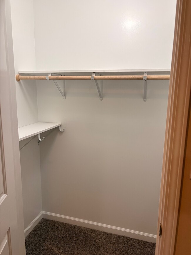 Building Photo - 10756 Central Ave