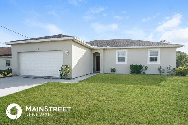 Building Photo - 1137 NW 19th Ave