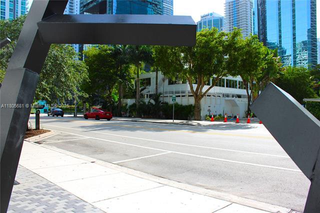 Building Photo - 1300 S Miami Ave