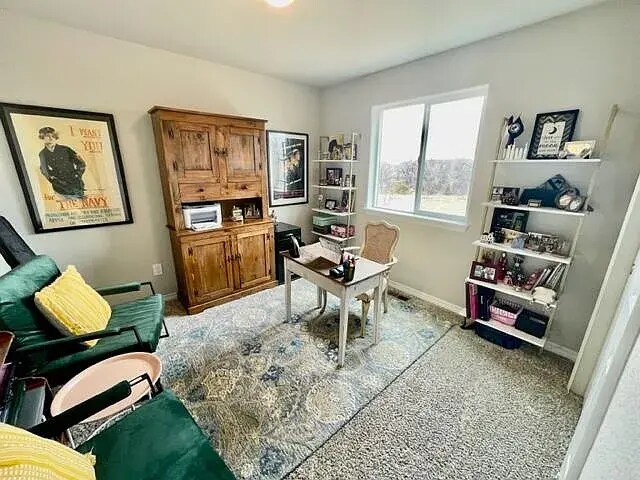 bedroom 4 - 5423 Hammond Dr