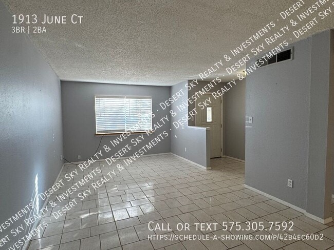 Building Photo - 1913 June Ct