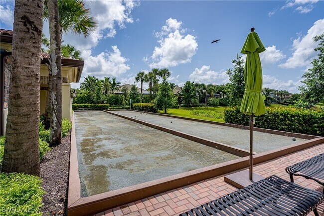 Building Photo - 9355 Foxglove Ln