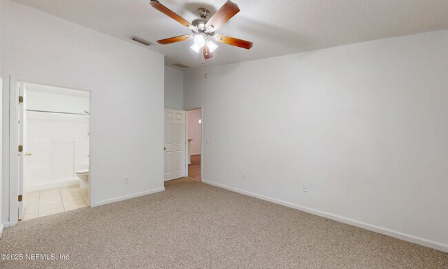 Building Photo - 7060 Deer Lodge Cir