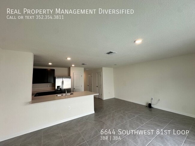 Building Photo - 6644 Southwest 81st Loop