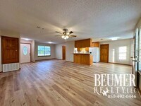 Building Photo - Lakefront Living Minutes to NAS & Perdido Beaches