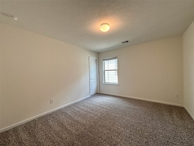 Building Photo - 2527 Boxwood Park