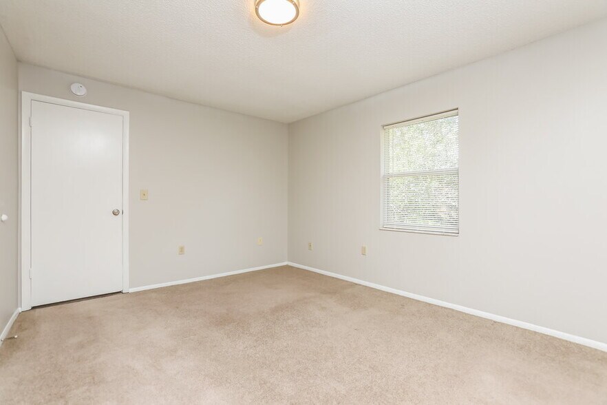 Building Photo - 1608 Gattis Dr