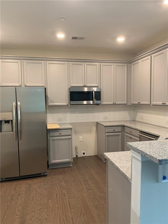 Building Photo - 1218 Foxcroft Ln