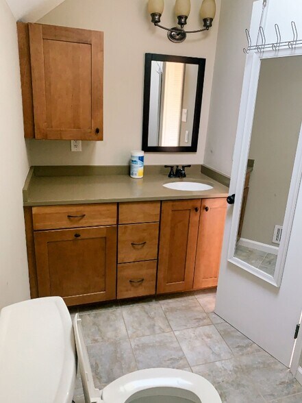 Building Photo - 92 N Bedford St