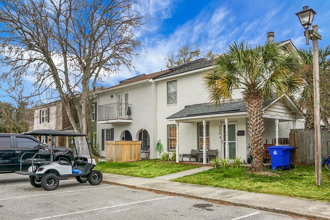 Building Photo - 733 Ralston Ct