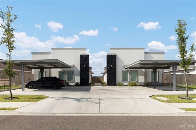 Primary Photo - 913 W Kohala Ave