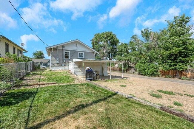 Building Photo - Spacious 4BR House in Greeley