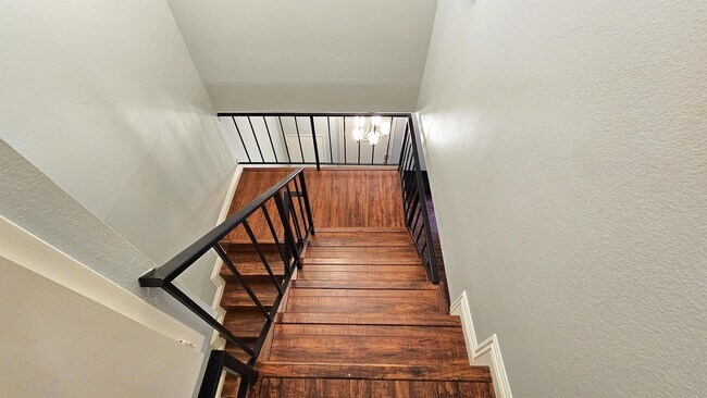 Building Photo - 8283 Willis Ave