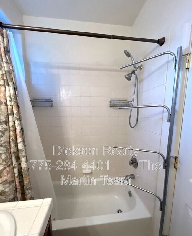 Building Photo - 3498 Mashie Dr