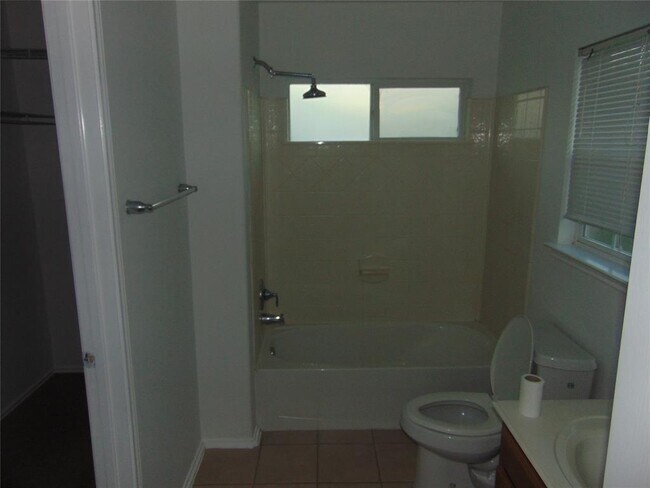 Building Photo - 6511 Colonial Rose Ln