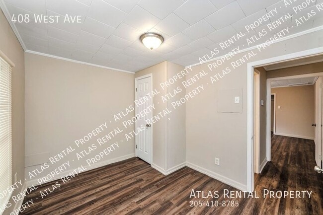 Building Photo - 408 West Ave