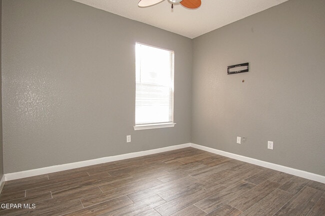 Building Photo - 4020 Tierra Inez Pl