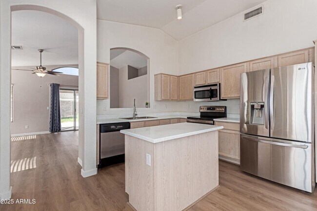 Building Photo - 1058 West Swan Drive
