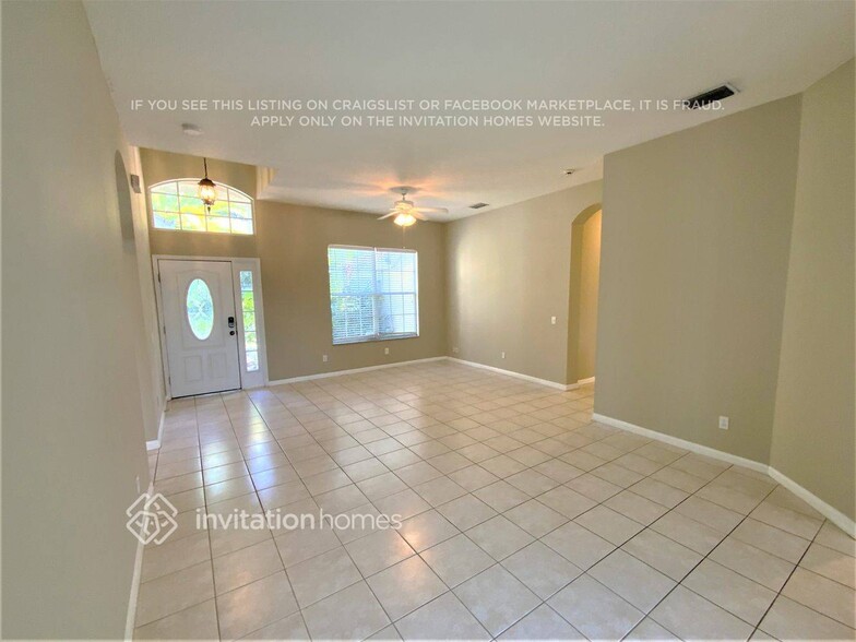 Building Photo - 534 Equine Dr